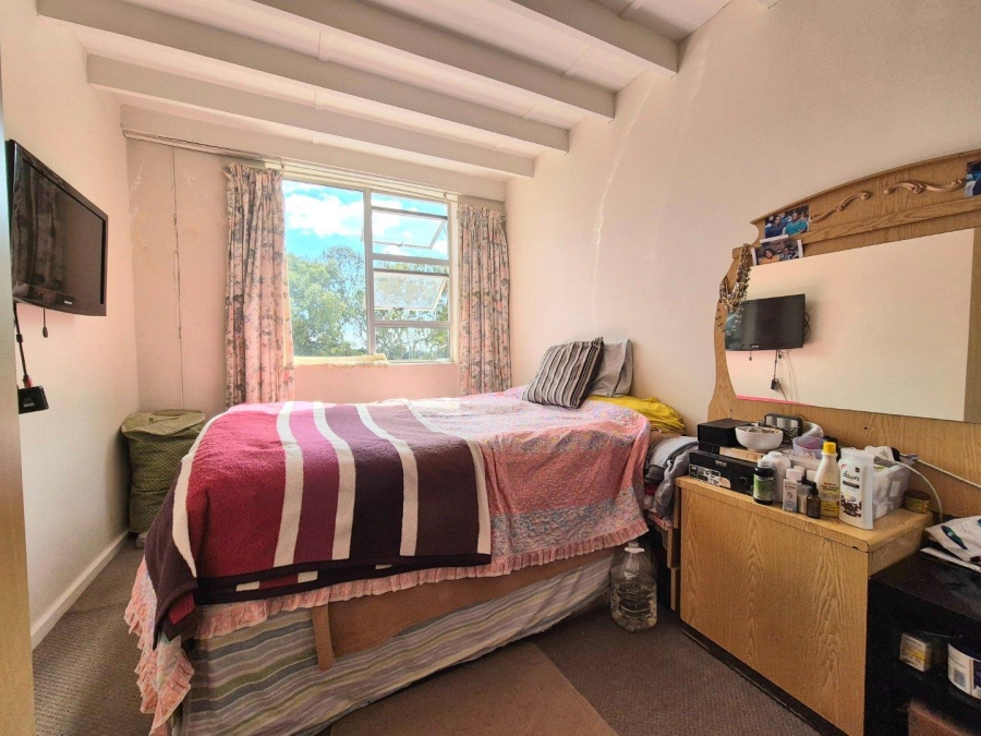 2 Bedroom Property for Sale in Wynberg Western Cape